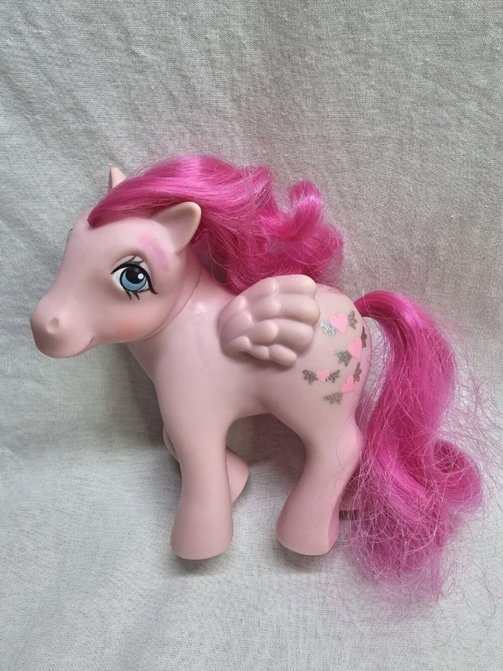 Heart Throb G1 My Little Pony Vintage 1984 Hasbro Pegasus Pink Flying Hearts